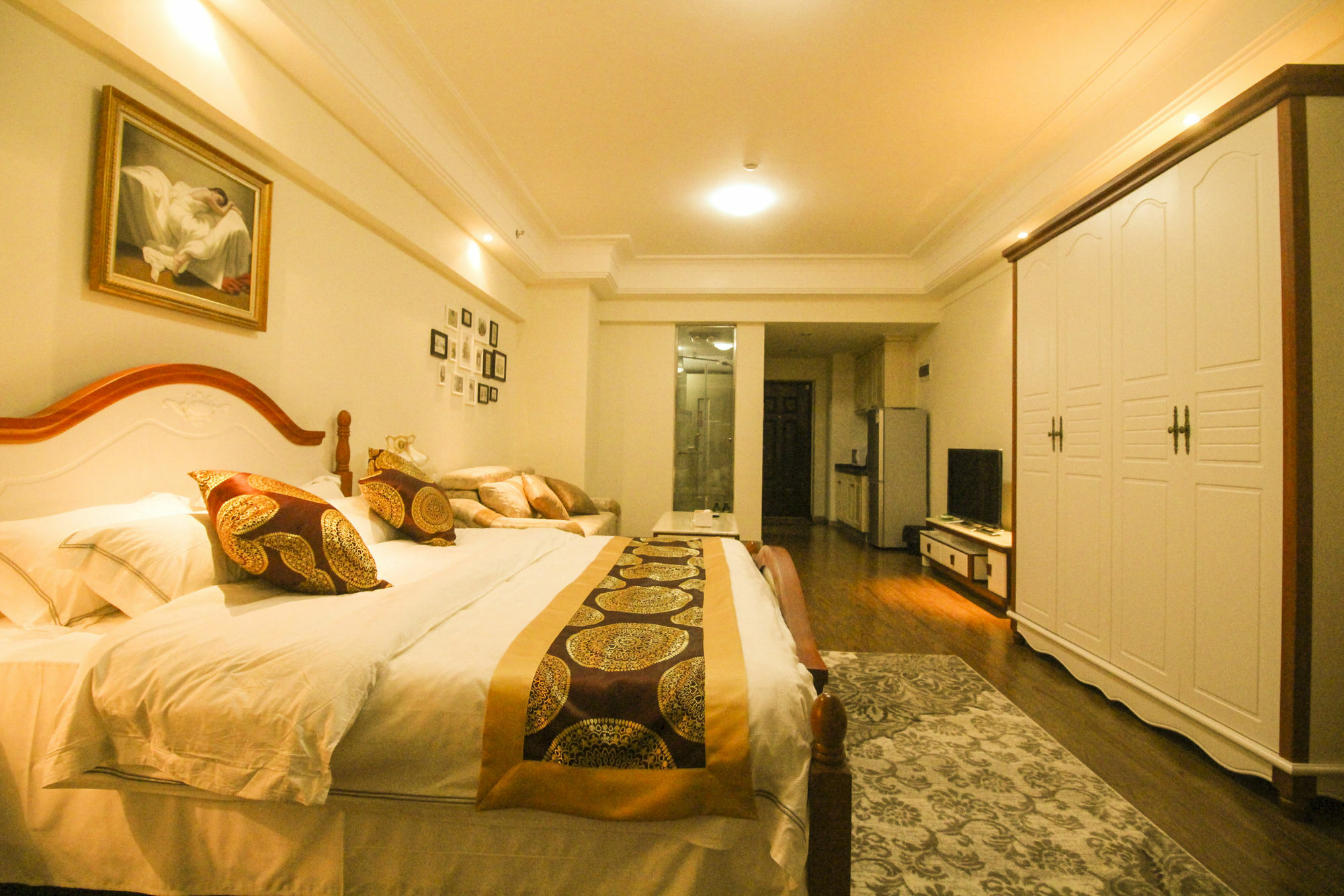 Ting Hotel